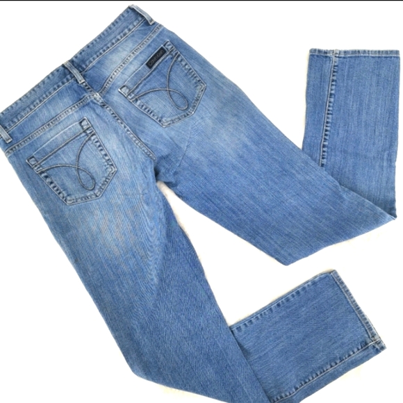SOLD Women's Calvin Klein Straight Leg Jeans 8 long - Picture 3 of 9